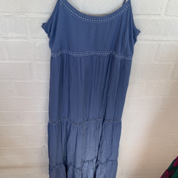 Motherhood Maternity Crochet Blue Maxi Dress size Medium - Picture 3 of 9